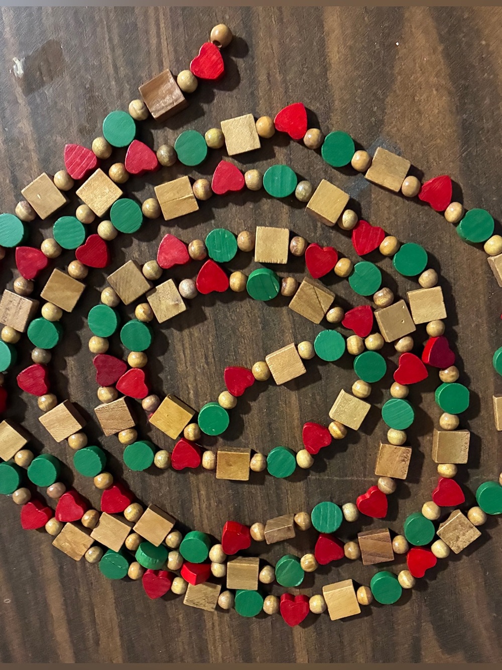 Vtg Christmas Tree Holiday Garland Wood Beads Hearts Farmhouse
Country 9Ft